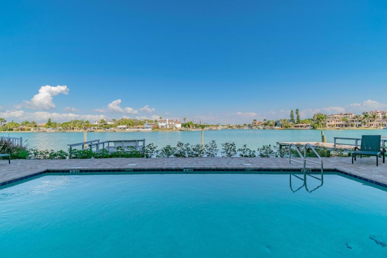 Oceana 305 East Villa St. Pete Beach Bagian luar foto